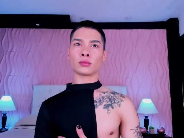 Live sex webcam photo for nahomwhite1 #291540157