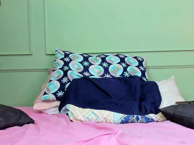 Live sex webcam photo for nahomys-kym #291243435