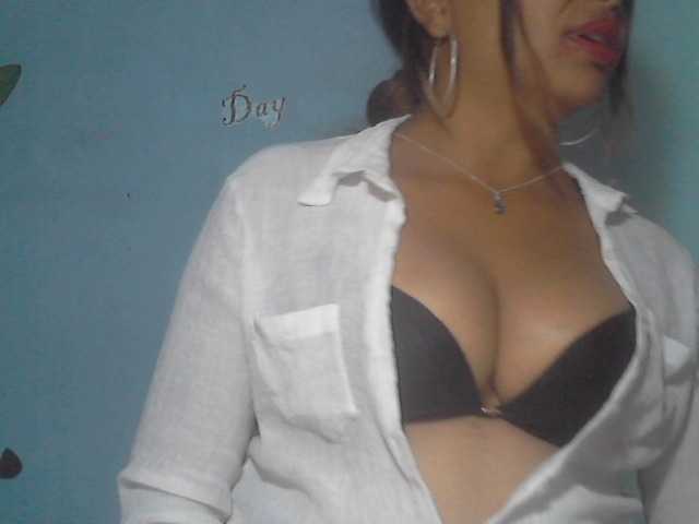 Live sex webcam photo for nancy-player #273550769