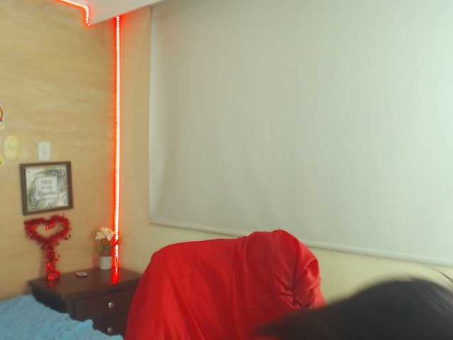 Live sex webcam photo for natalia-colins1 #276780630