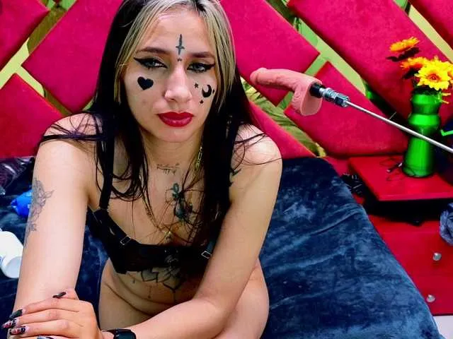 Live sex webcam photo for natalia-naugthy #291117040