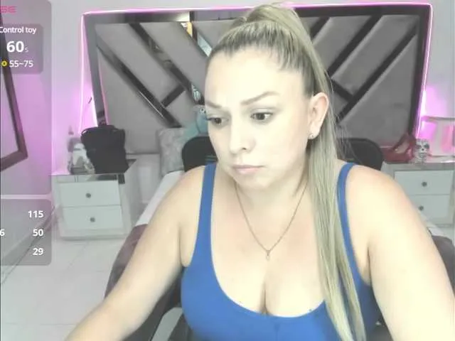Live sex webcam photo for natalia5560 #291153987