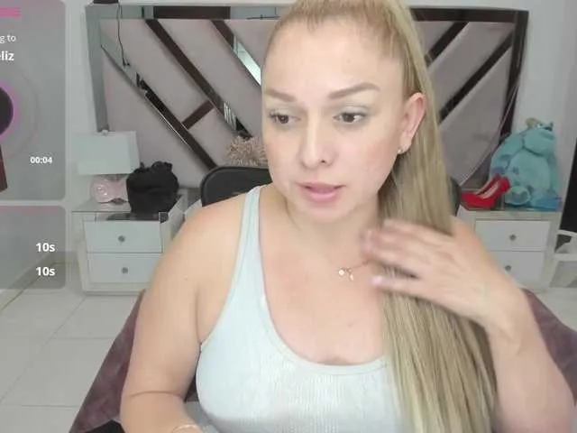 Live sex webcam photo for natalia5560 #291419188