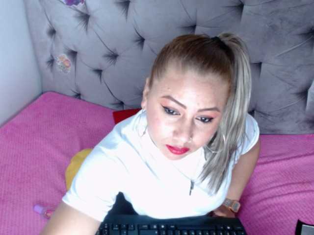 Live sex webcam photo for nataliaorjuel #271841129