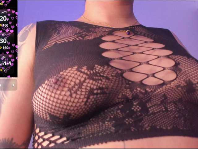 Live sex webcam photo for natalivergon #291600375