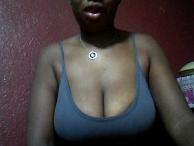 Live sex webcam photo for nathouh #278094150