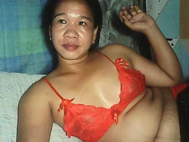 Live sex webcam photo for naturalBHEA39 #275639451