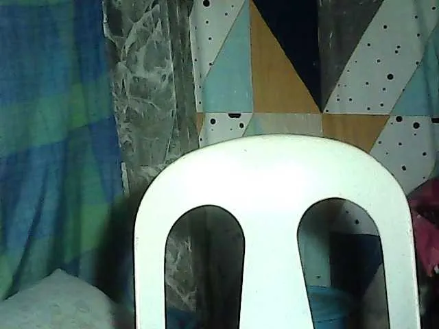 Live sex webcam photo for naturalBHEA39 #275688743