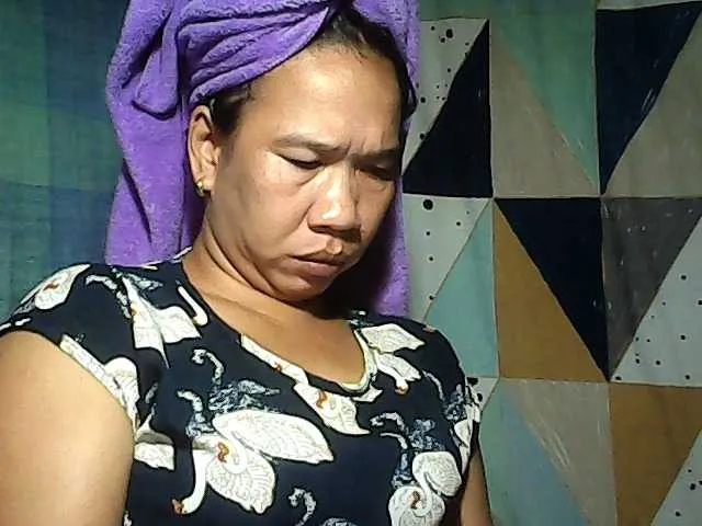 Live sex webcam photo for naturalBHEA39 #275988746
