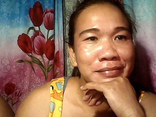 Live sex webcam photo for naturalBHEA39 #276439289