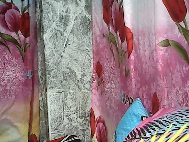 Live sex webcam photo for naturalBHEA39 #276466595