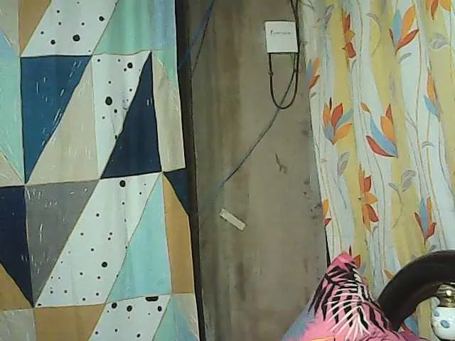 Live sex webcam photo for naturalBHEA39 #276605408