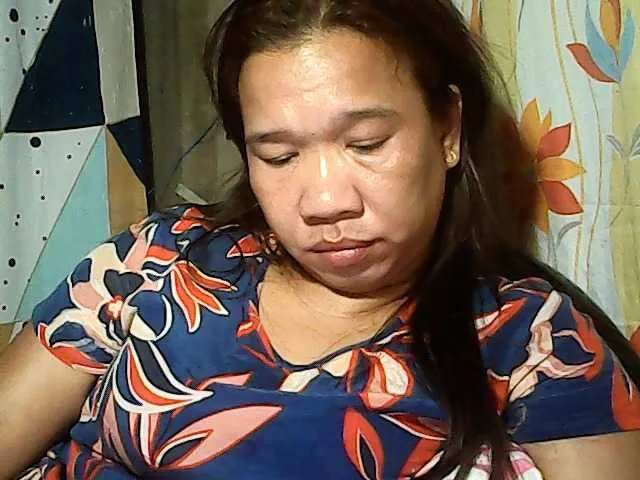 Live sex webcam photo for naturalBHEA39 #276625444