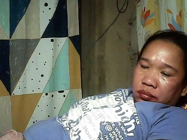 Live sex webcam photo for naturalBHEA39 #277117399