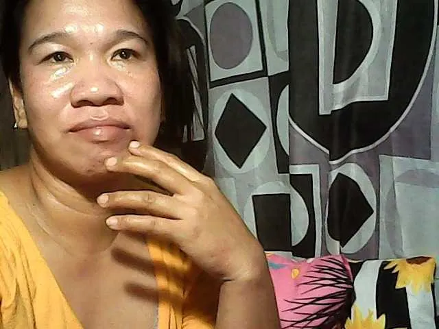 Live sex webcam photo for naturalBHEA39 #277710271