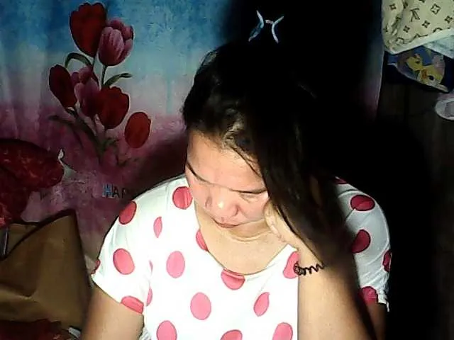 Live sex webcam photo for naturalBHEA39 #278086840