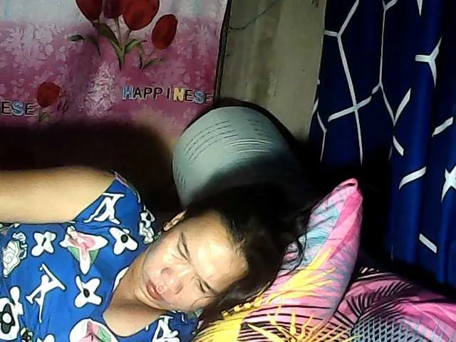 Live sex webcam photo for naturalBHEA39 #278218963