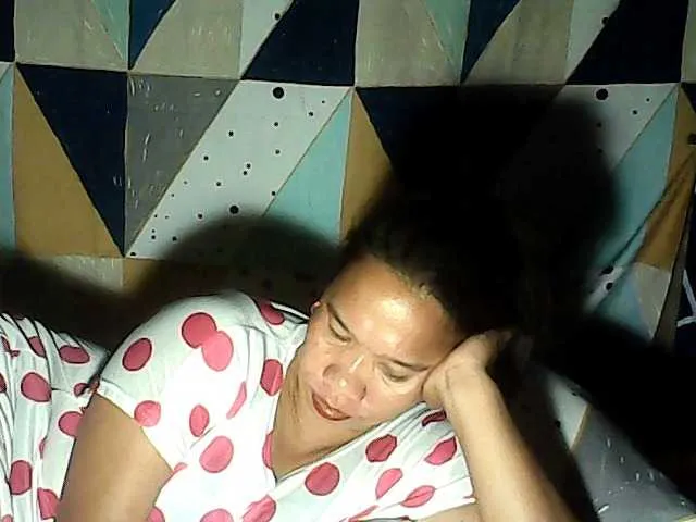 Live sex webcam photo for naturalBHEA39 #289299403