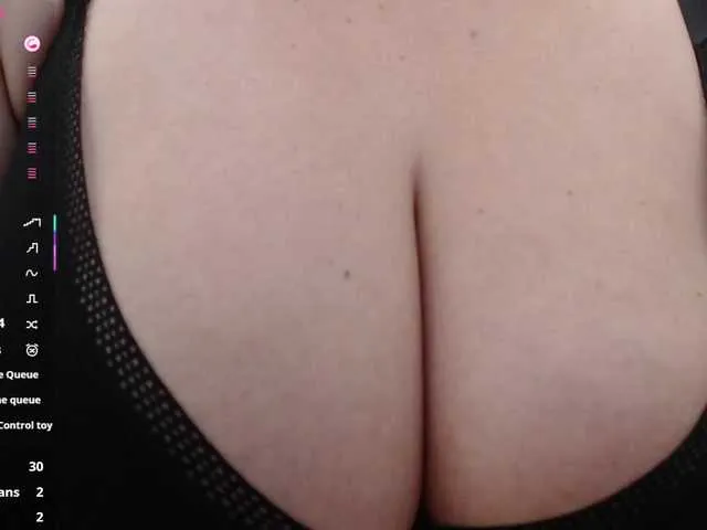 Live sex webcam photo for naturalmoommy #290470087