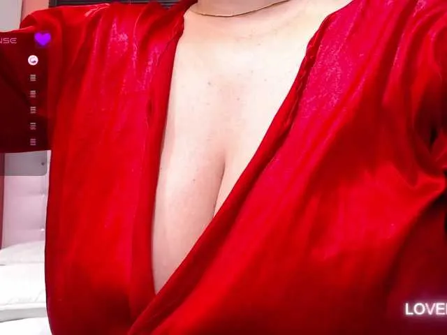 Live sex webcam photo for naturalmoommy #290634465