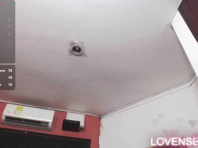 Live sex webcam photo for naturalmoommy #290756182