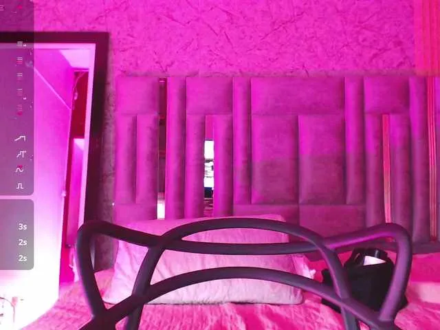 Live sex webcam photo for naturalmoommy #290901208