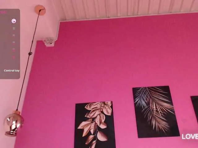 Live sex webcam photo for naturalmoommy #290907918
