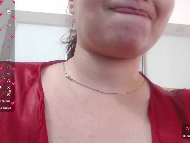 Live sex webcam photo for naturalmoommy #291040388