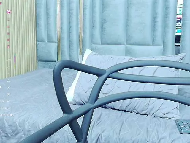 Live sex webcam photo for naturalmoommy #291150748