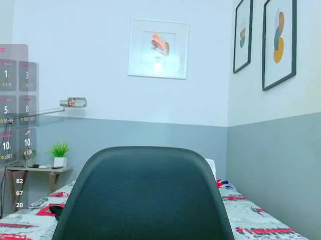 Live sex webcam photo for naturalmoommy #291188328
