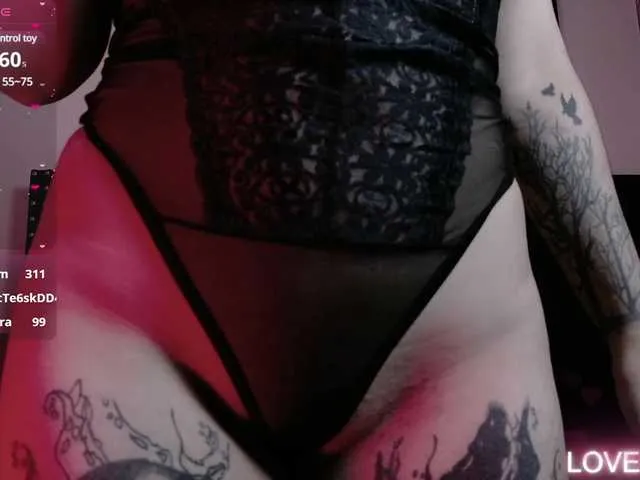 Live sex webcam photo for naturaltiits #290961758