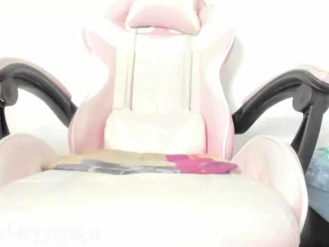 Live sex webcam photo for naturesquirts #273475885