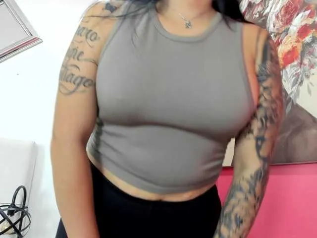 Live sex webcam photo for naty-pink #293037830