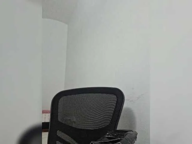 Live sex webcam photo for natylusexy #292384634