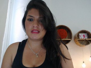 Live sex webcam photo for naughty-girl #196629018