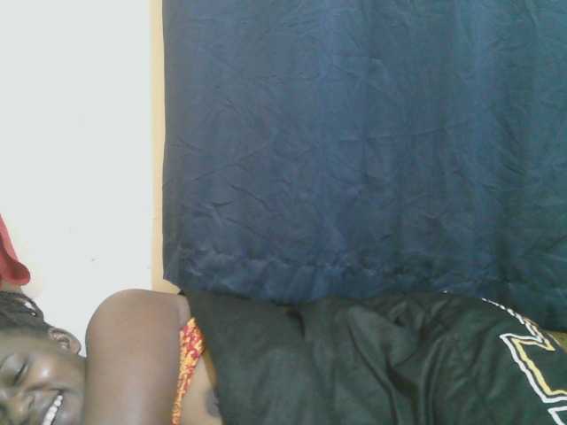 Live sex webcam photo for naughty-slender #291896146