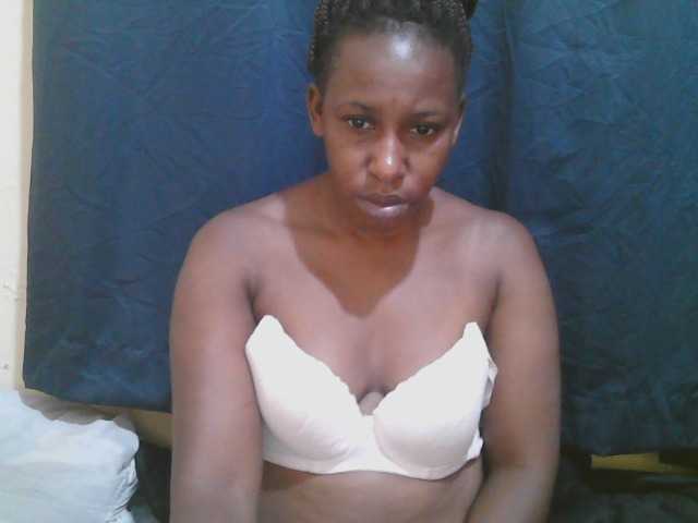 Live sex webcam photo for naughty-slender #291904093