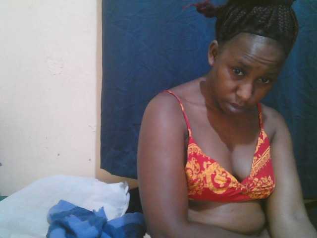 Live sex webcam photo for naughty-slender #291910663