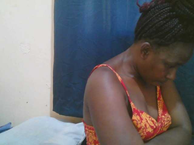 Live sex webcam photo for naughty-slender #291912266