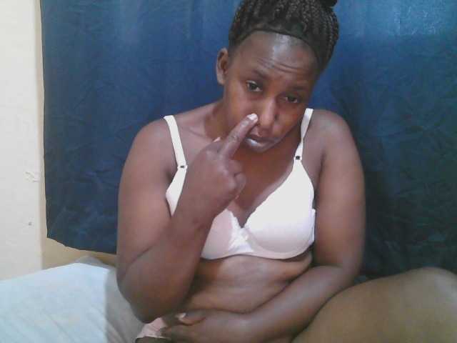 Live sex webcam photo for naughty-slender #291917559