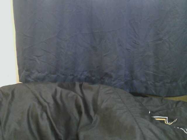 Live sex webcam photo for naughty-slender #292026466