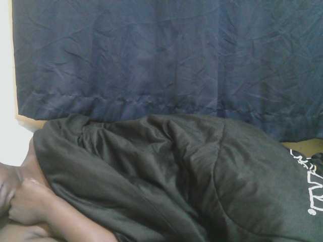 Live sex webcam photo for naughty-slender #292057753