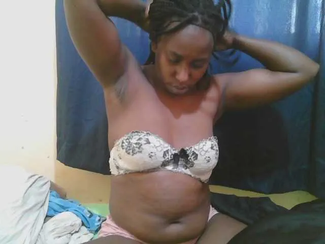 Live sex webcam photo for naughty-slender #293237830