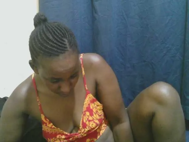 Live sex webcam photo for naughty-slender #293429376
