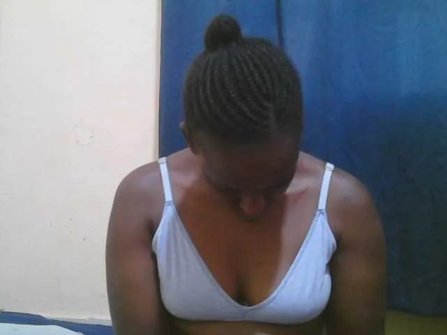 Live sex webcam photo for naughty-slender #293469912