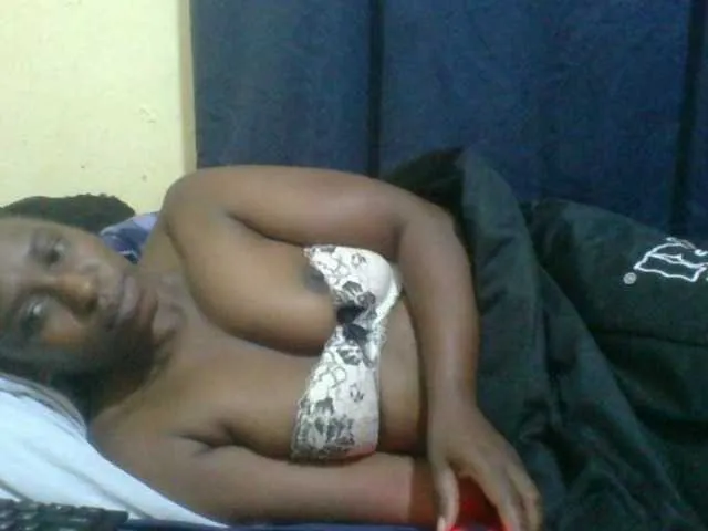 Live sex webcam photo for naughty-slender #293652814