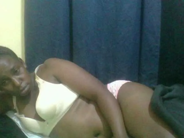 Live sex webcam photo for naughty-slender #293655409