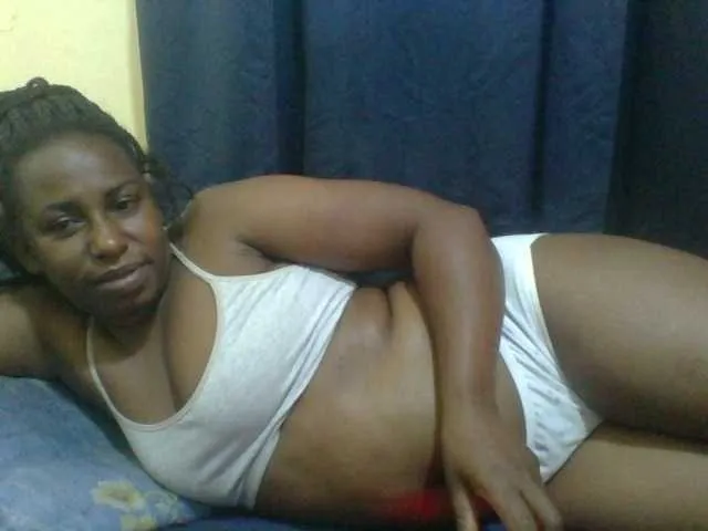 Live sex webcam photo for naughty-slender #293820583