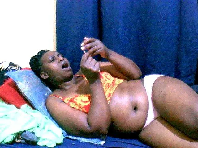 Live sex webcam photo for naughty-slender #294028301