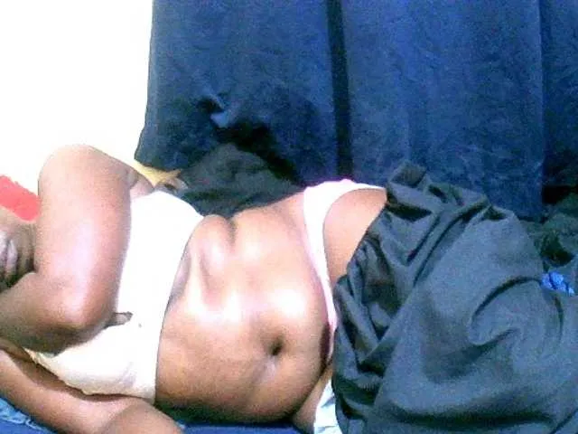 Live sex webcam photo for naughty-slender #294225964